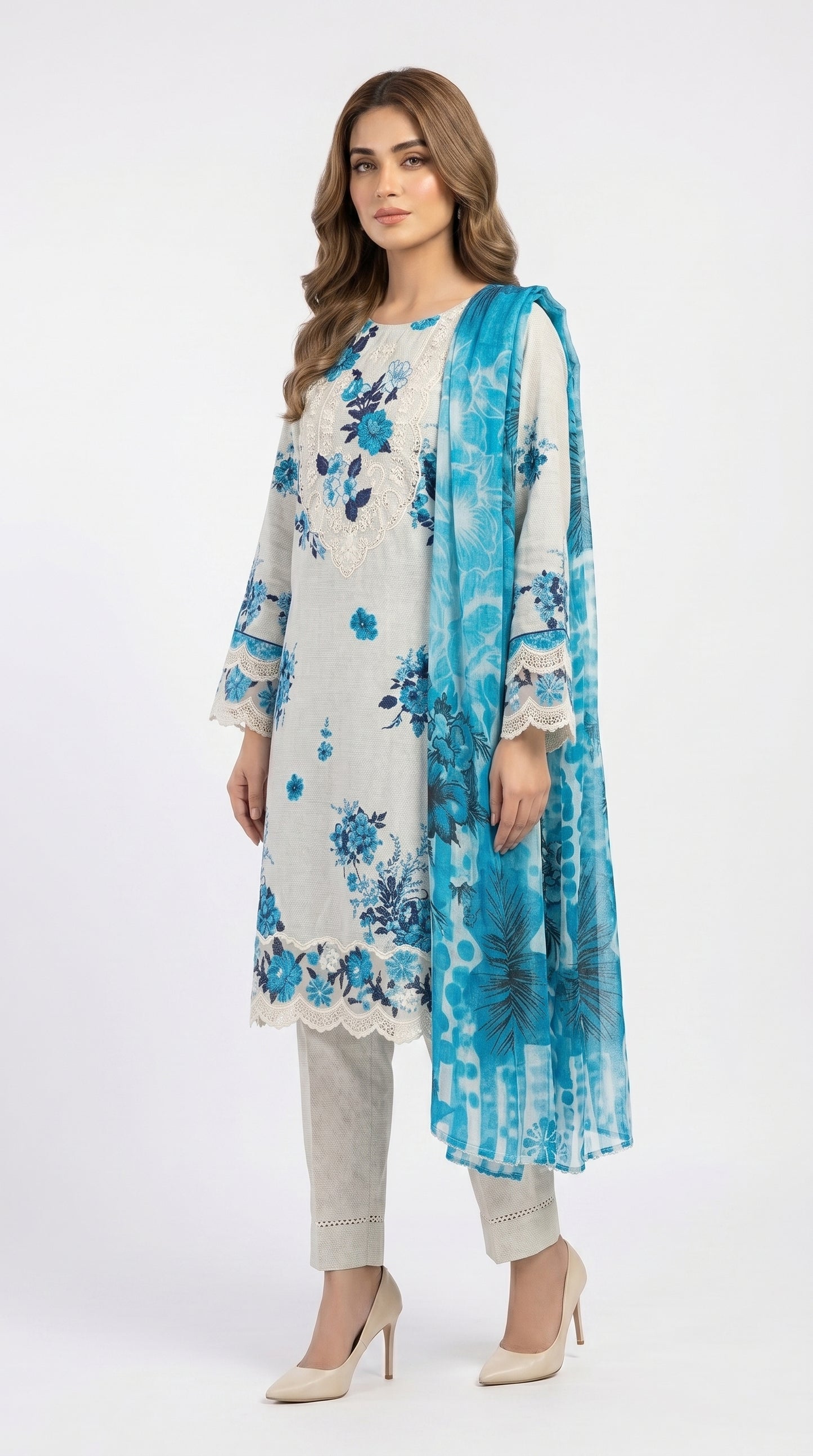 Blue Floral Cutshape Lawn Suit Unstich